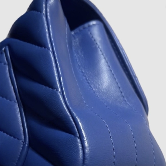 CHANEL CLASSIC MINI RECTANGLE FLAP - Picture 8 of 8